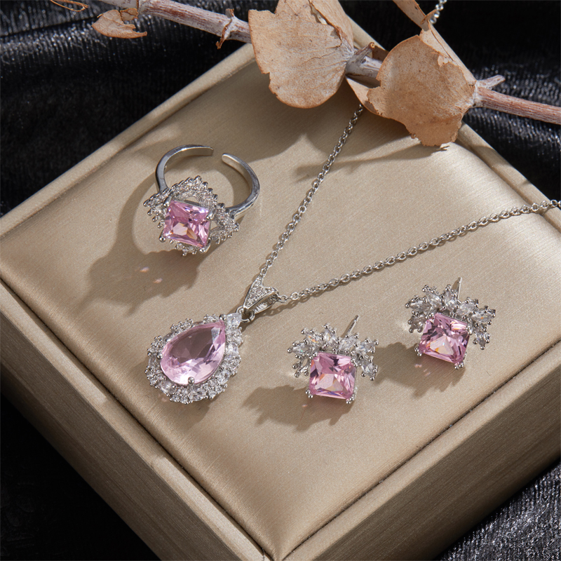Casual Punk Square Water Droplets Copper Brass Plating Inlay Zircon 18k Gold Plated Jewelry Set display picture 1
