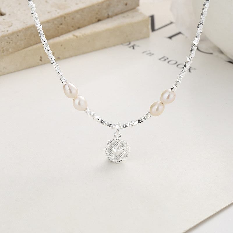 Simple Style Solid Color Sterling Silver Shell Beaded Handmade Double Layer Necklaces display picture 12
