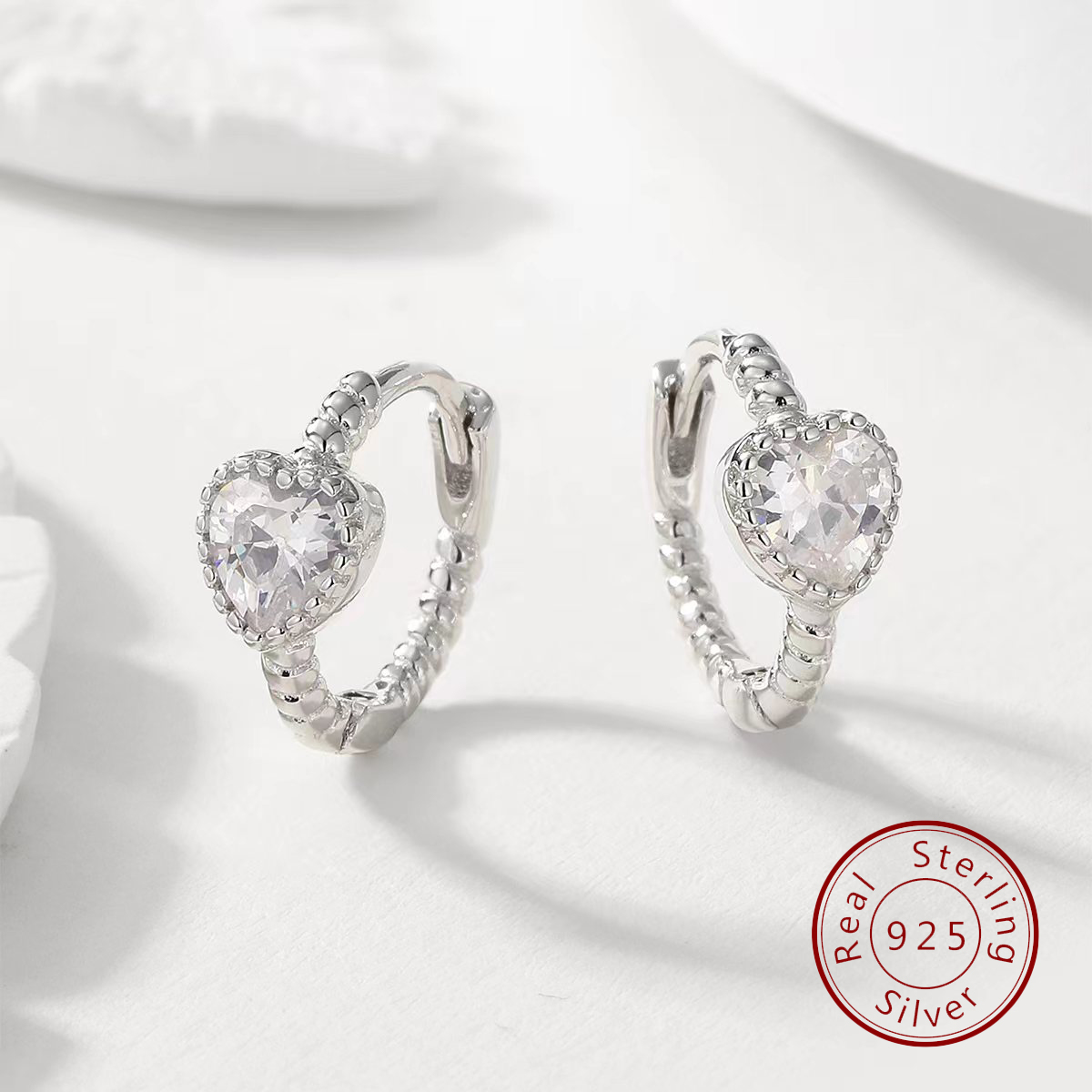 1 Pair Elegant Cute Sweet Heart Shape Inlay Sterling Silver Zircon Earrings display picture 7