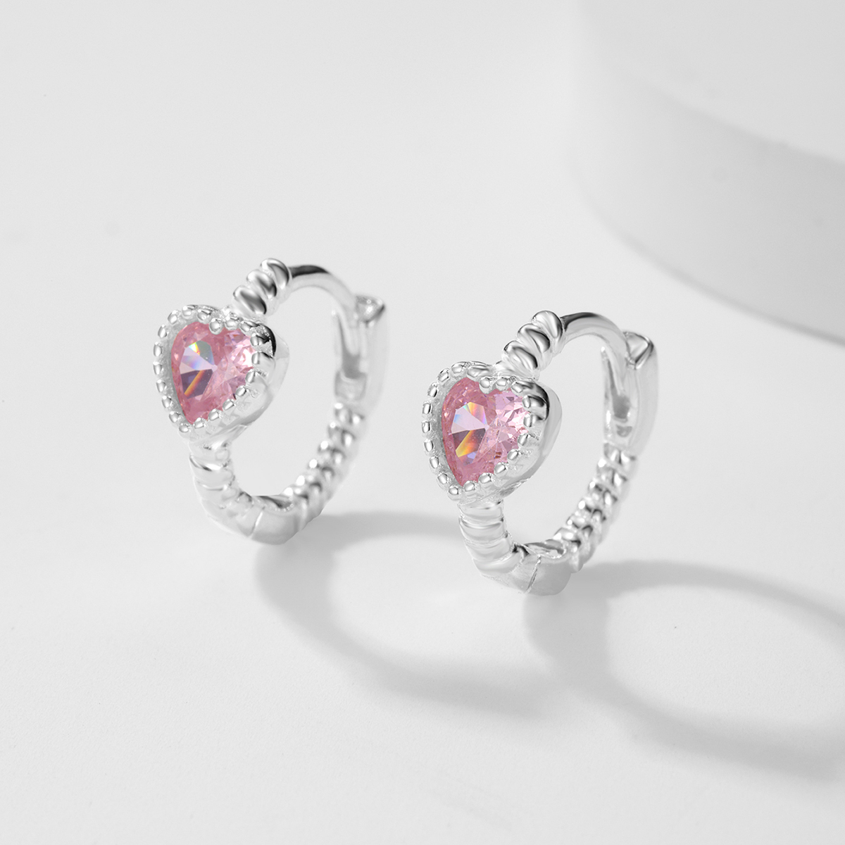 1 Pair Elegant Cute Sweet Heart Shape Inlay Sterling Silver Zircon Earrings display picture 8