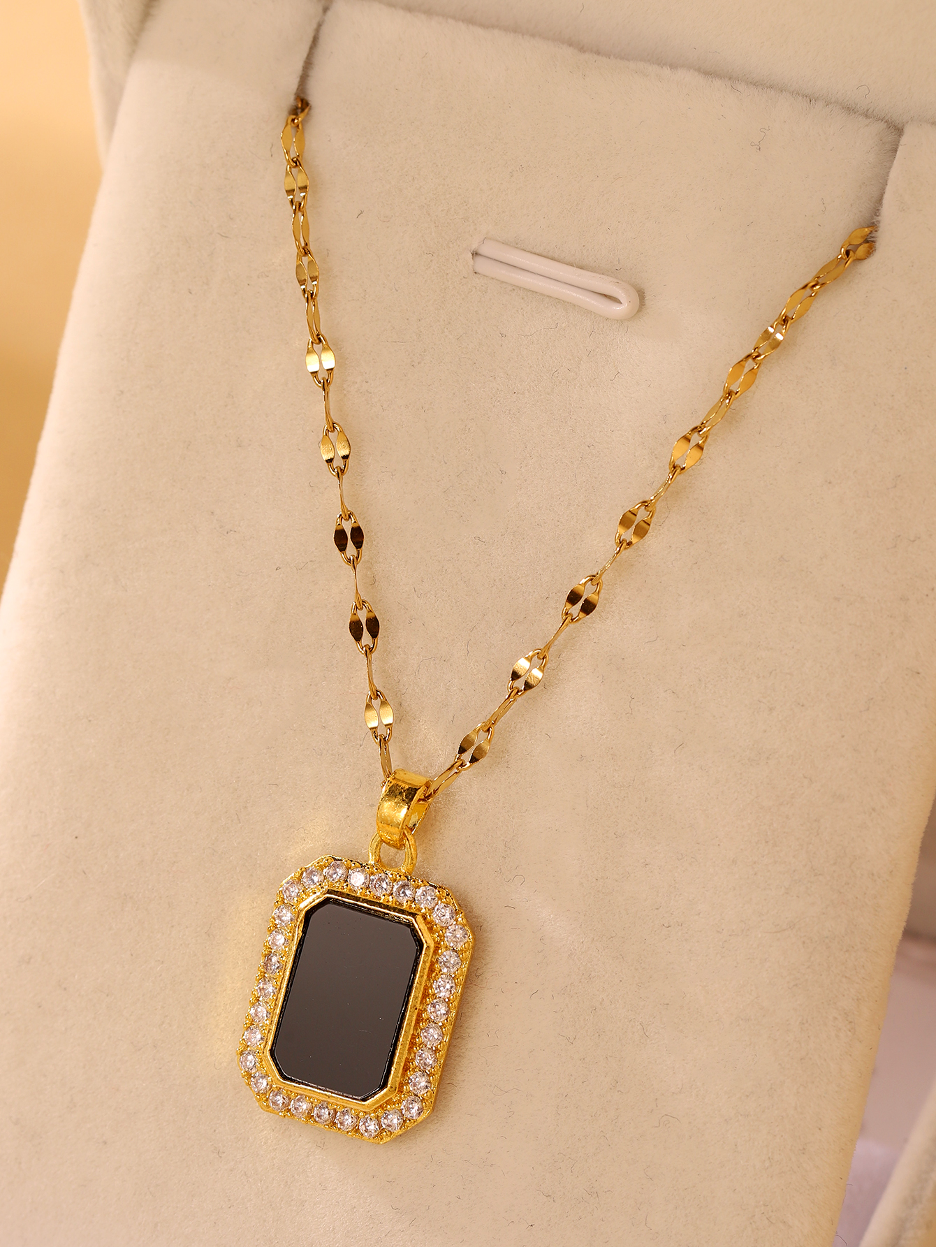 Glam Simple Style Rectangle Stainless Steel Plating Inlay Zircon 18k Gold Plated Pendant Necklace display picture 4