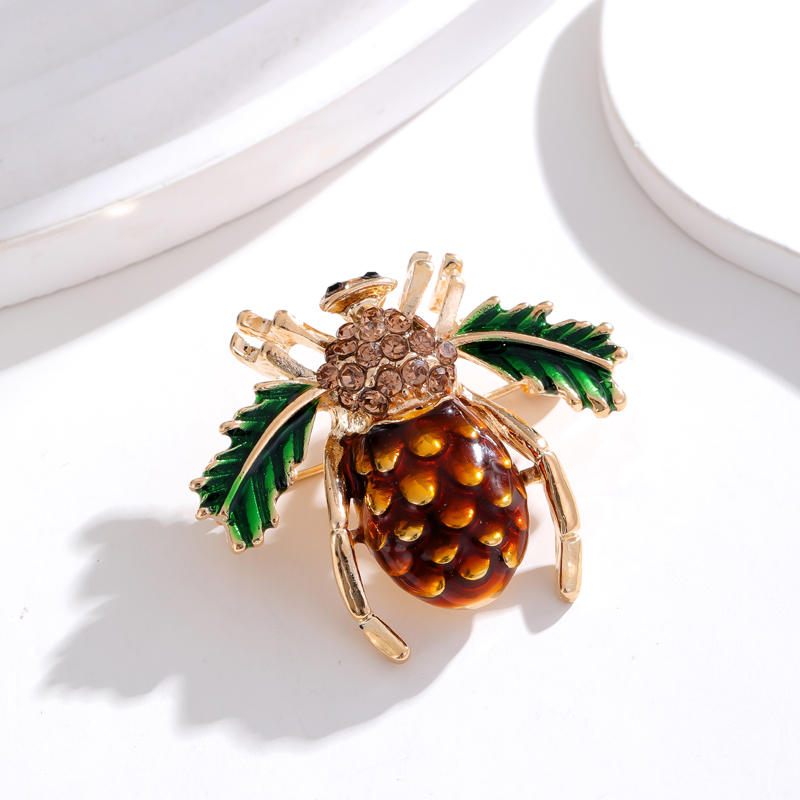 Cartoon Style Animal Fruit Bee Alloy Unisex Corsage Brooches Collar Pin display picture 13