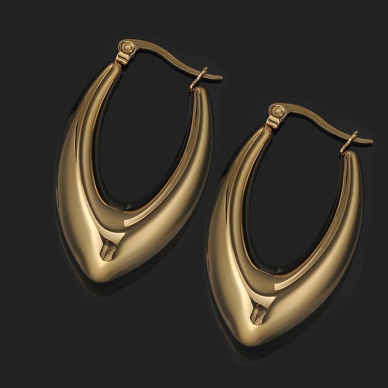 1 Pair Simple Style Solid Color Polishing Plating Stainless Steel 18K Gold Plated Hoop Earrings display picture 3