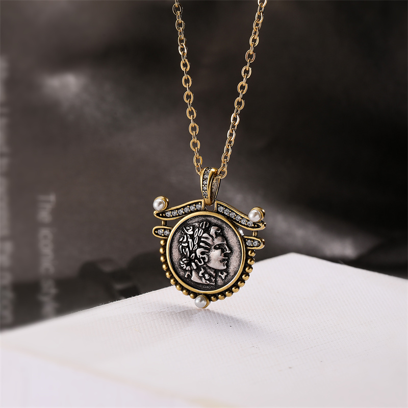 Ig Style Simple Style Portrait Stainless Steel Copper Plating Inlay Zircon Gold Plated Pendant Necklace display picture 1