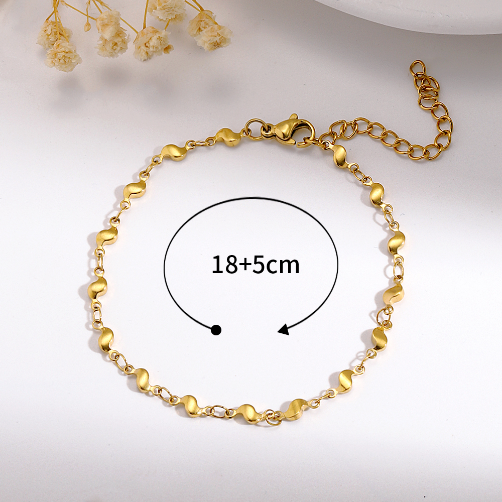 Sweet Heart Shape 201 Stainless Steel 18K Gold Plated Bracelets In Bulk display picture 3