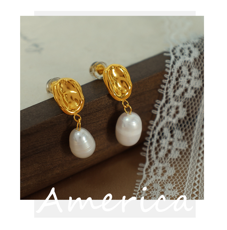 1 Pair Elegant Vintage Style Irregular Color Block Plating Inlay Titanium Steel Freshwater Pearl 18k Gold Plated Drop Earrings display picture 3