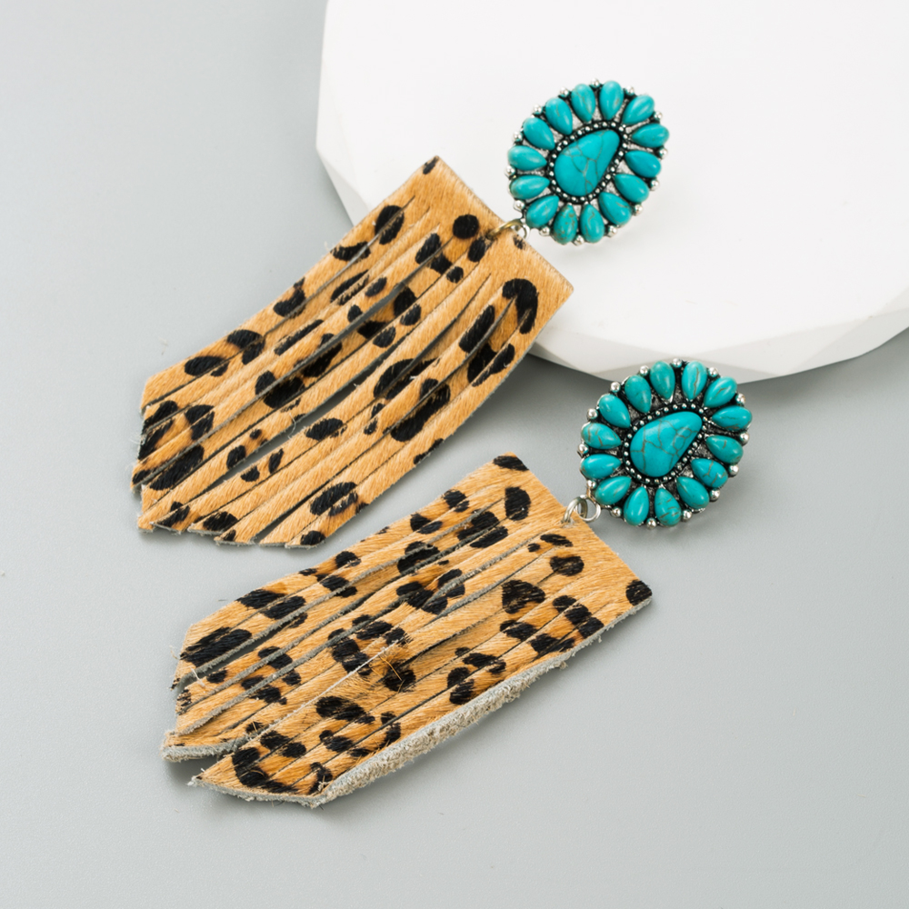 1 Pair Elegant Retro Leopard Inlay Pu Leather Alloy Turquoise Drop Earrings display picture 4