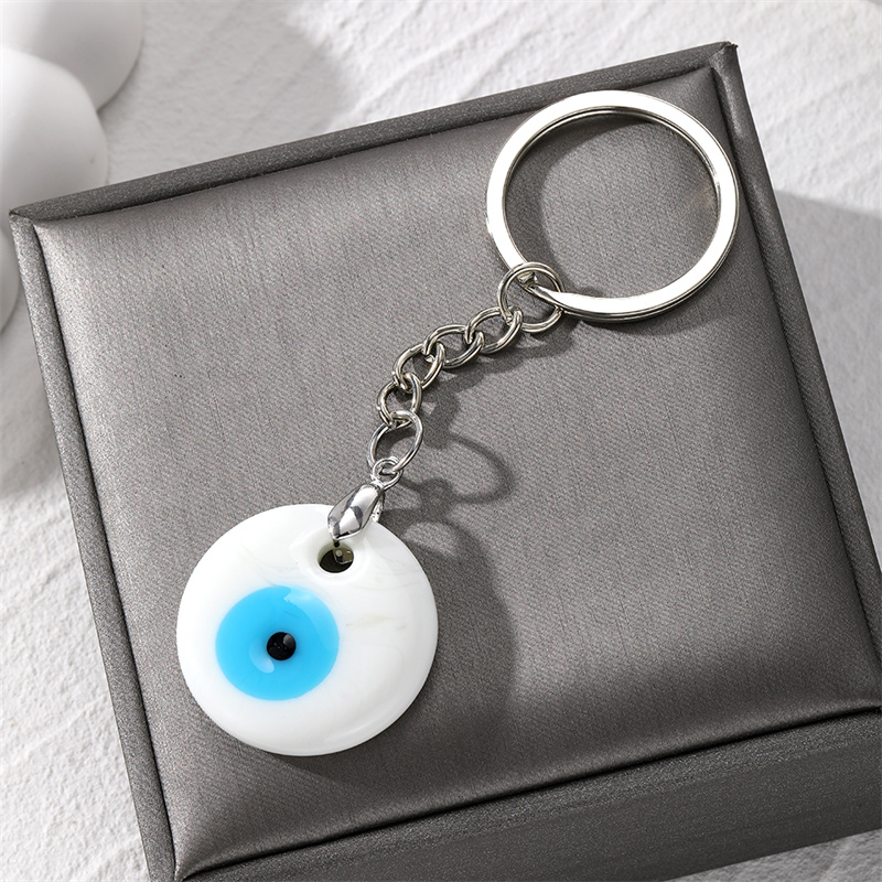 Casual Vintage Style Simple Style Devil's Eye Alloy Bag Pendant Keychain display picture 12