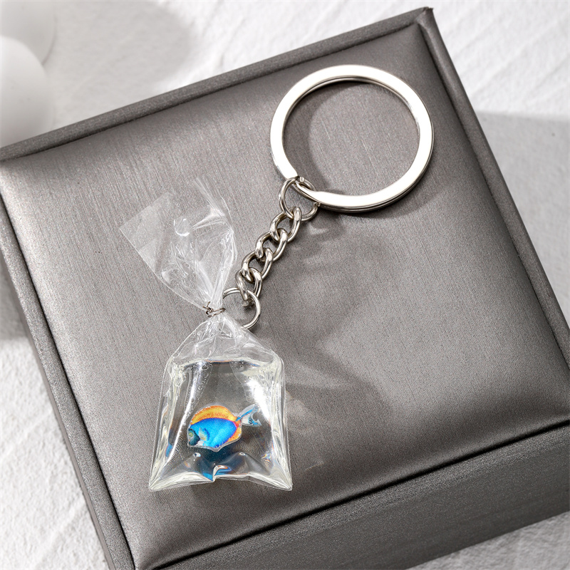 Casual Vintage Style Simple Style Fish Resin Bag Pendant Keychain display picture 4