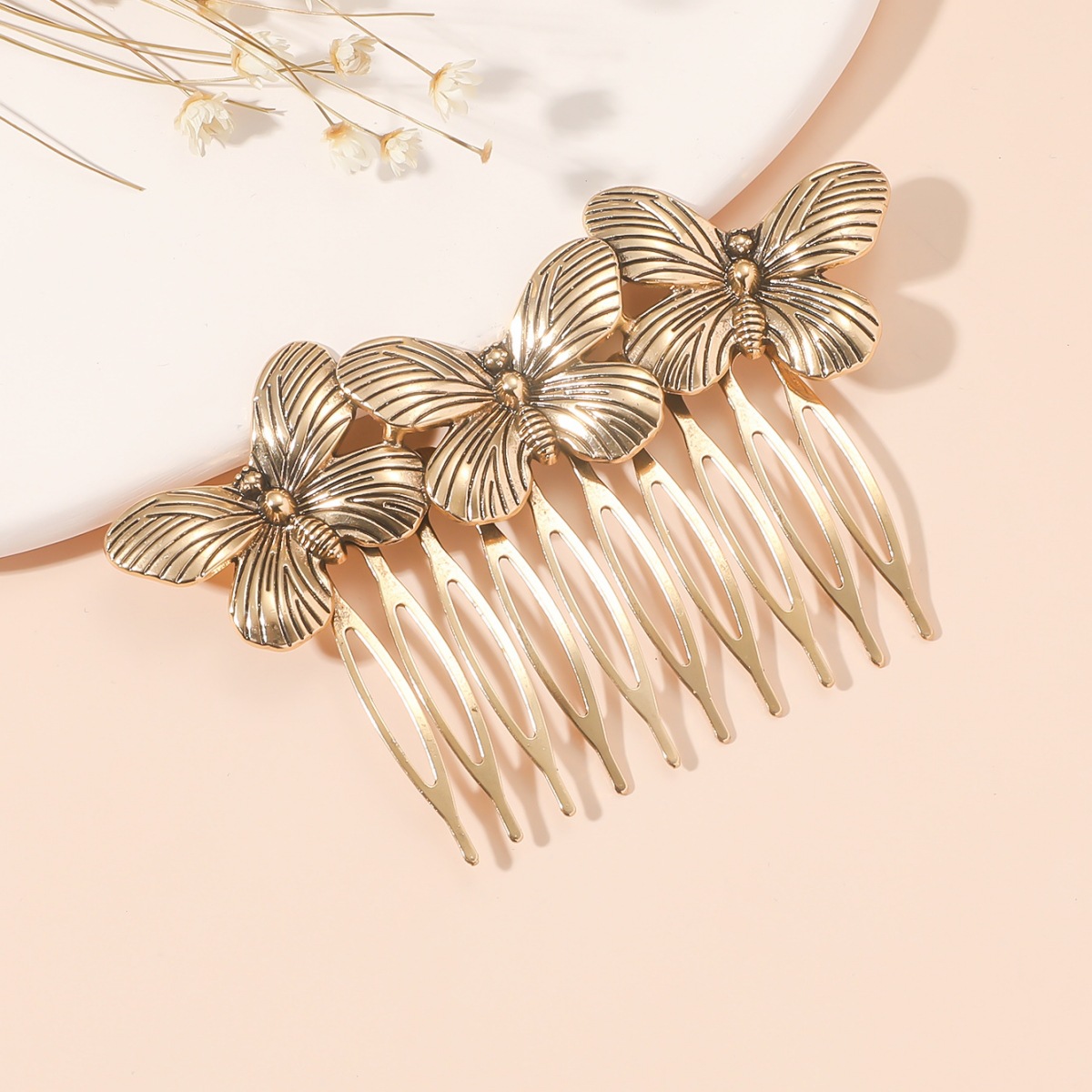 Women's Retro Butterfly Metal Plating Insert Comb display picture 4