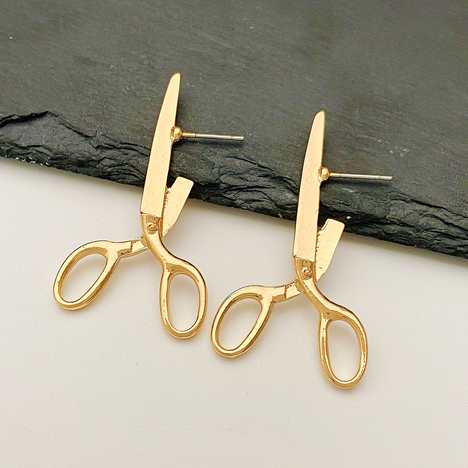 1 Pair Vintage Style Simple Style Scissors Plating Alloy 14k Gold Plated Silver Plated Ear Studs display picture 8
