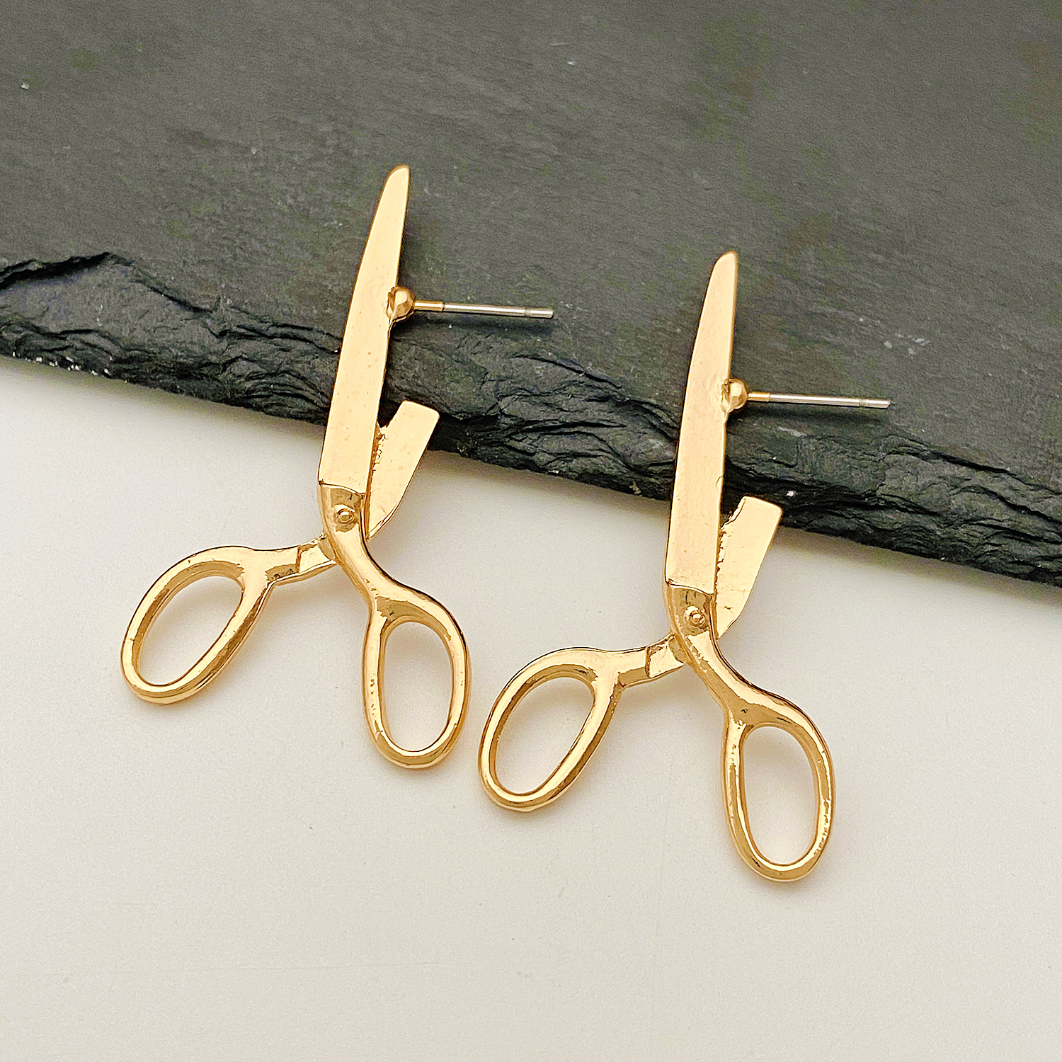 1 Paire Style Vintage Style Simple Les Ciseaux Placage Alliage Plaqué Or 14k Plaqué Argent Boucles D'oreilles display picture 8