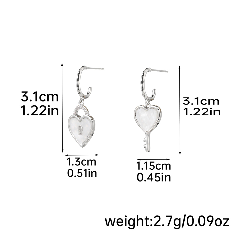 1 Paire Romantique Forme De Cœur Clé Cadenas Placage Incruster Le Cuivre Strass Coquille Plaqué Or 14k Boucles D'oreilles display picture 5