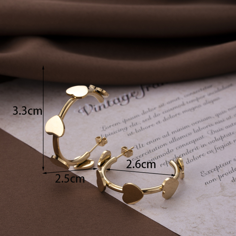 Retro Einfacher Stil Herzform Rostfreier Stahl Überzug 18 Karat Vergoldet Armbänder Ohrringe Halskette display picture 3