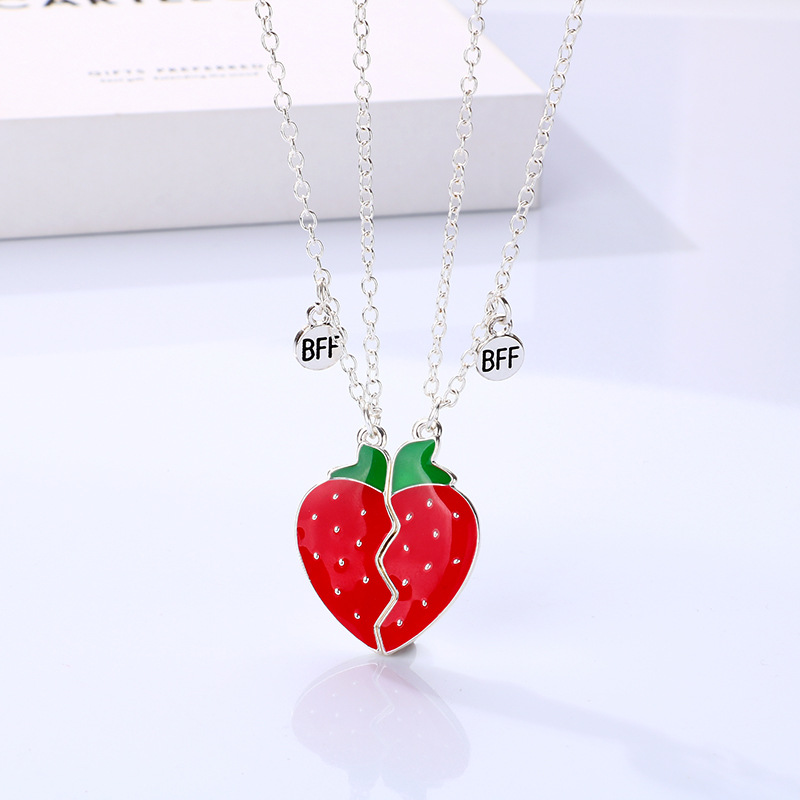 Cartoon Style Cute Fruit Heart Shape Alloy Plating Girl's Pendant Necklace display picture 2