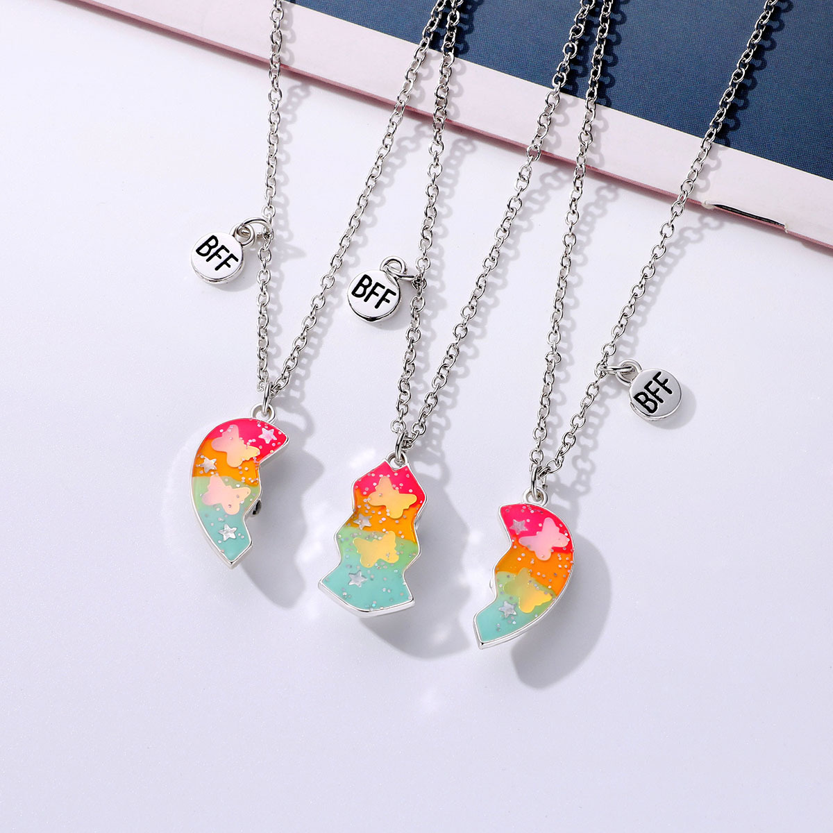 Casual Cute Star Heart Shape Alloy Kid's Pendant Necklace display picture 7