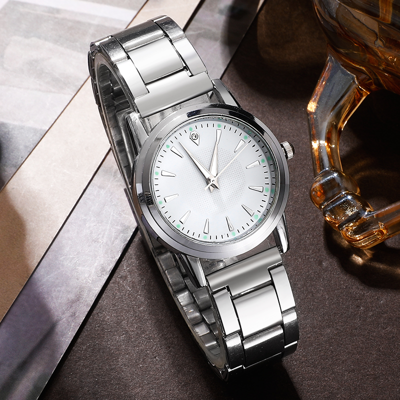 Elegant Cute Luxurious Solid Color Folding Buckle Quartz Women's Watches display picture 14