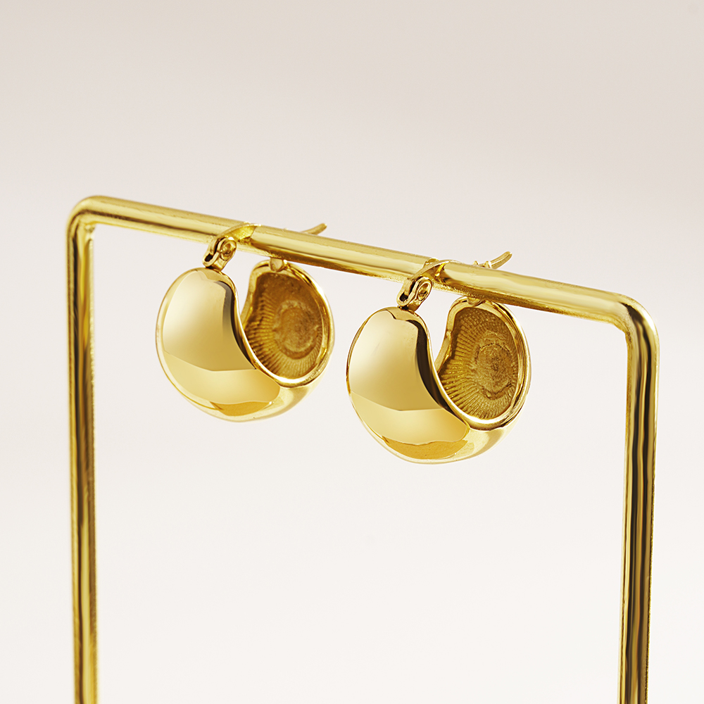 1 Pair Simple Style Geometric 304 Stainless Steel 18K Gold Plated Huggie Earrings display picture 1
