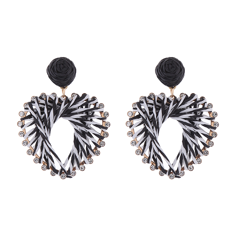 1 Pair Elegant Sweet Heart Shape Inlay Alloy Raffia Rhinestones Gold Plated Drop Earrings display picture 5