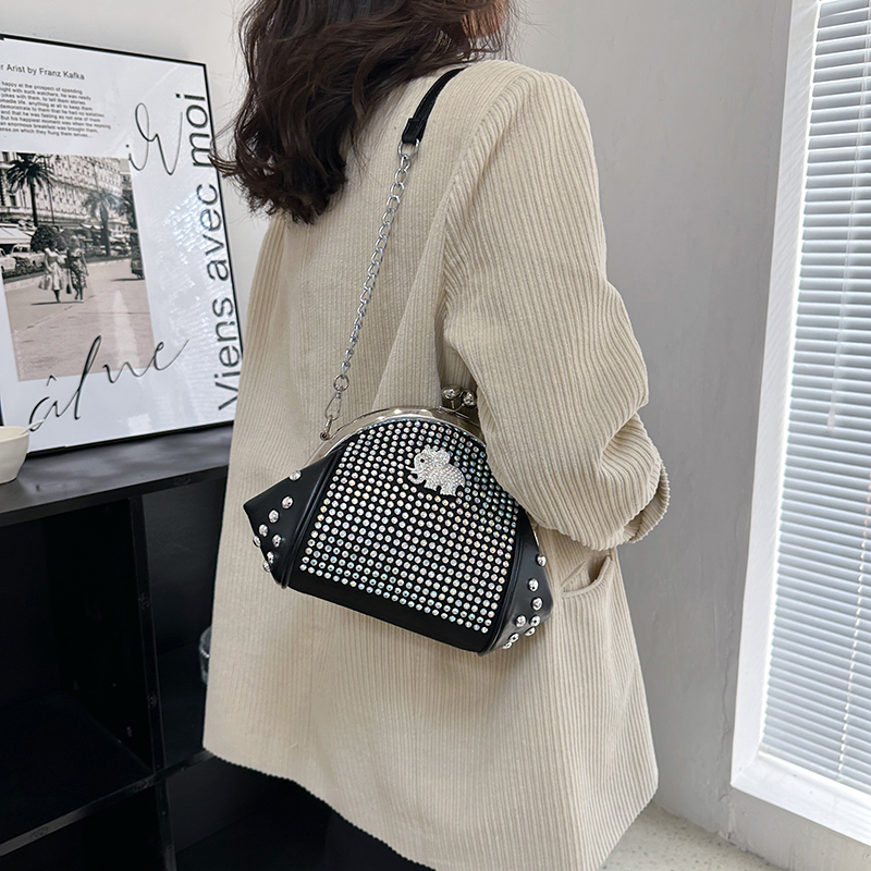 Women's Hot Drill Elephant Basic Classic Style Square Clipped Button Crossbody Bag display picture 29