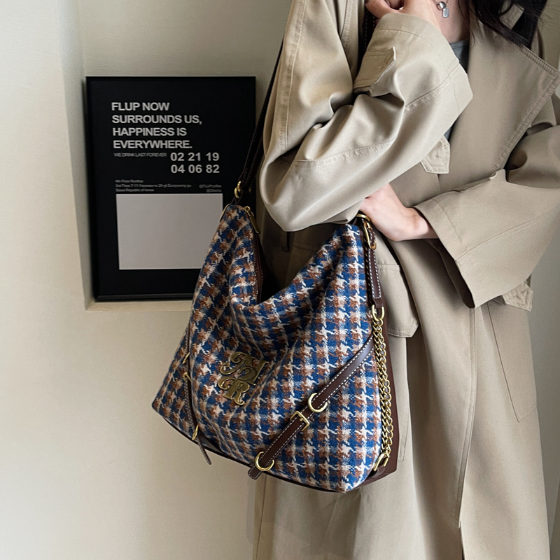 Women's Cloth Plaid Vintage Style Classic Style Square Zipper Underarm Bag display picture 11