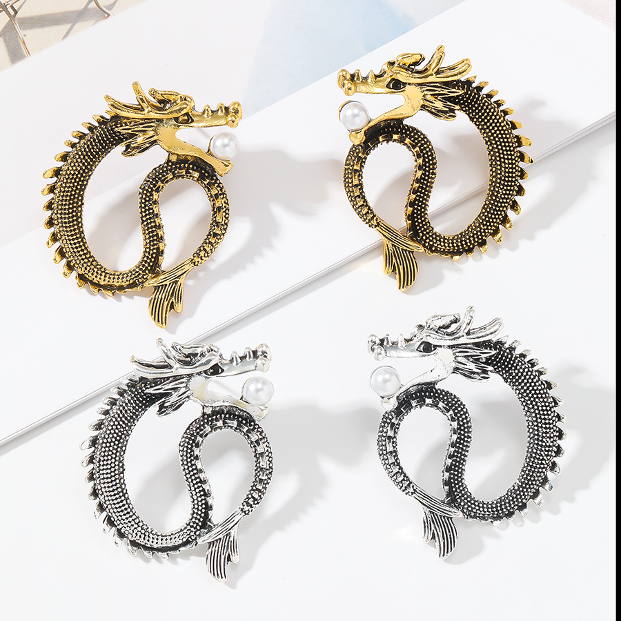 1 Pair Chinoiserie Dragon Alloy Ear Studs display picture 1