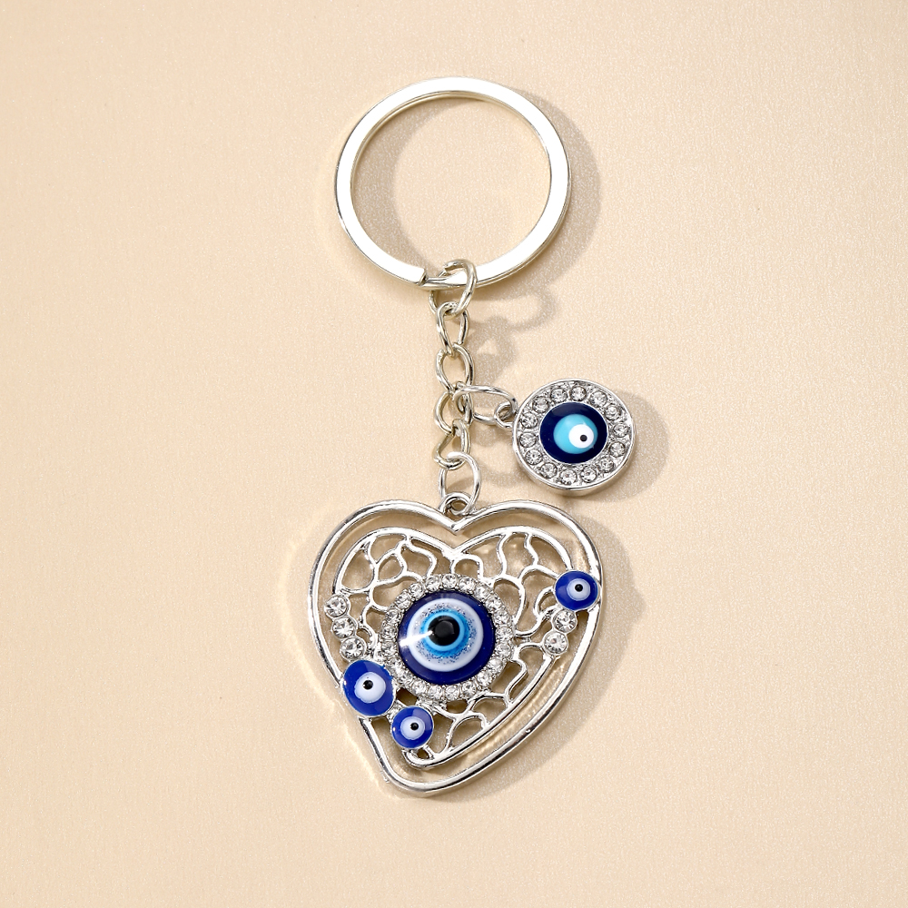Casual Vintage Style Simple Style Devil's Eye Heart Shape Alloy Inlay Rhinestones Bag Pendant Keychain display picture 11