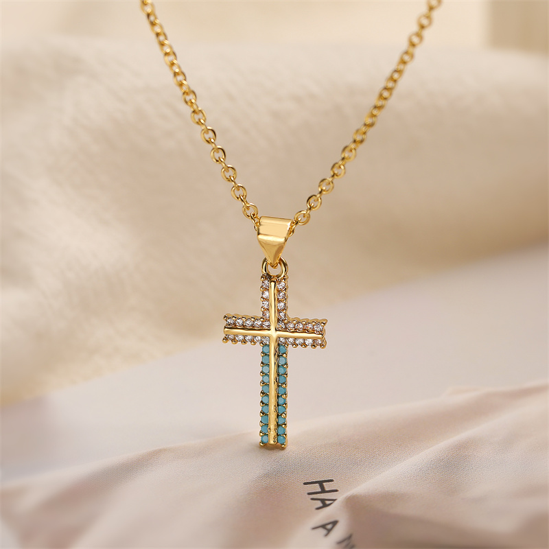 Ig Style Simple Style Cross Copper Plating Inlay Zircon Gold Plated Pendant Necklace display picture 2