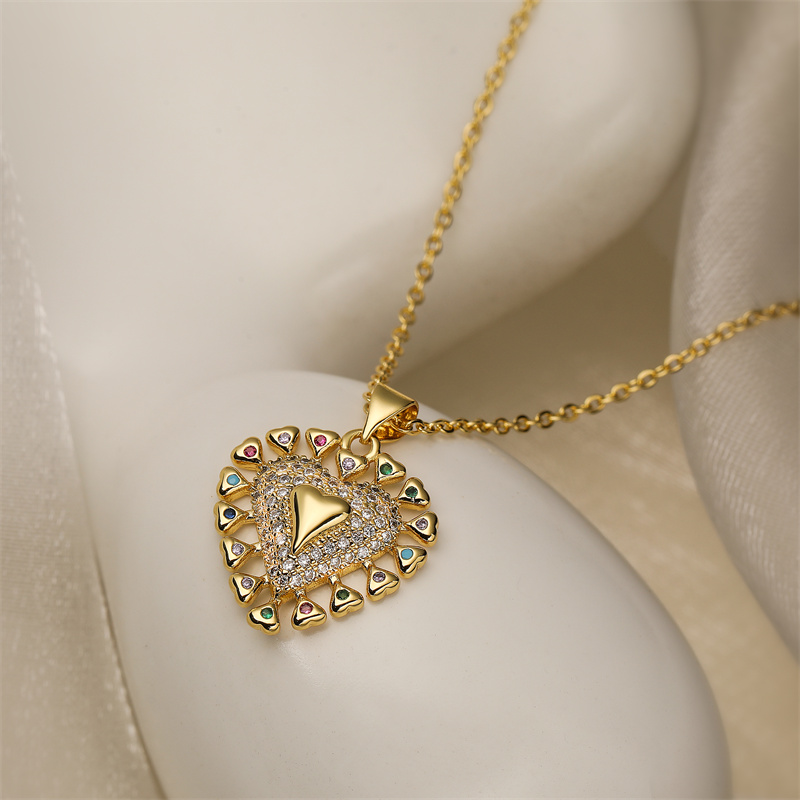 Ig Style Simple Style Sun Heart Shape Crown Copper Plating Inlay Zircon Gold Plated Pendant Necklace display picture 3