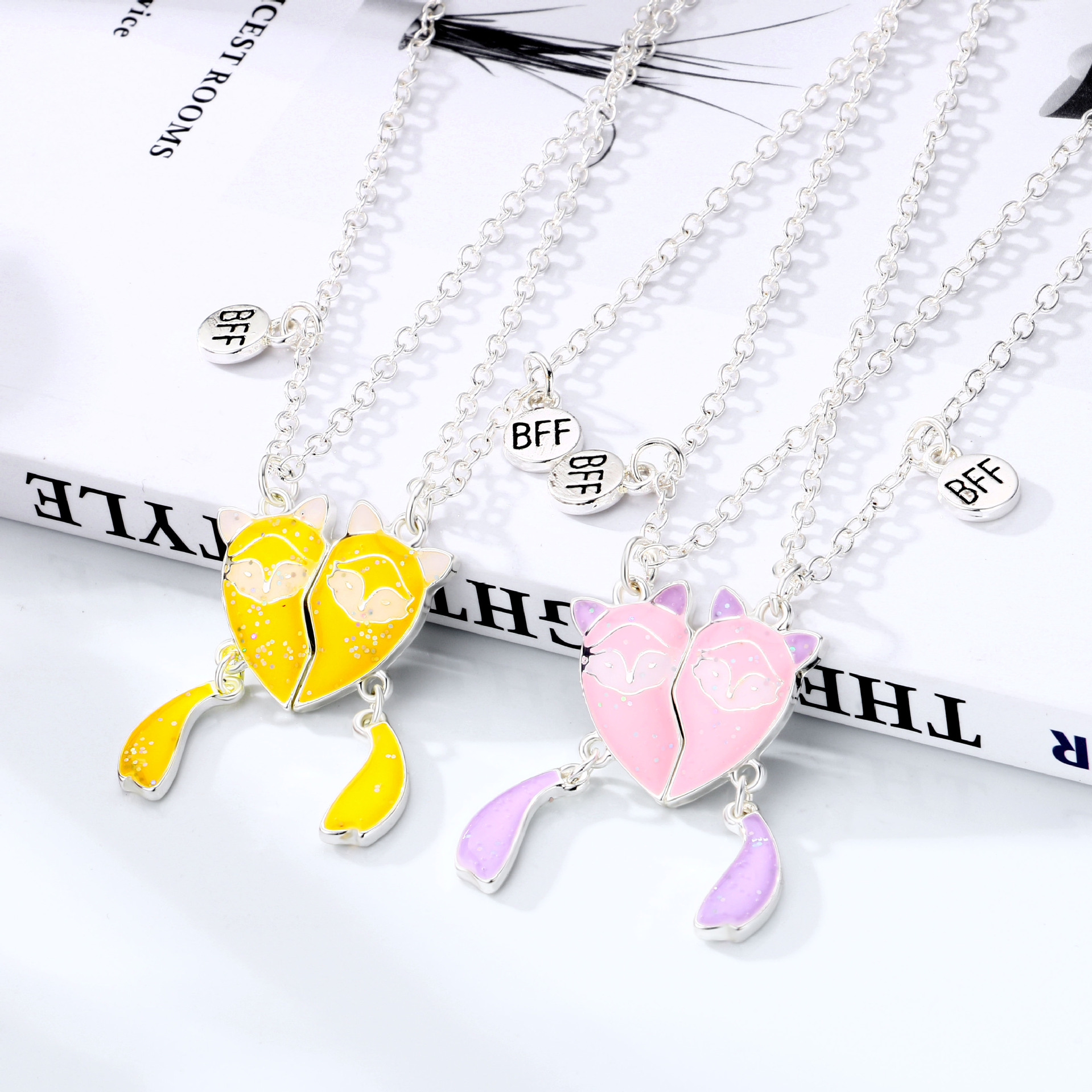 Cartoon Style Cute Heart Shape Fox Alloy Girl's Pendant Necklace display picture 1