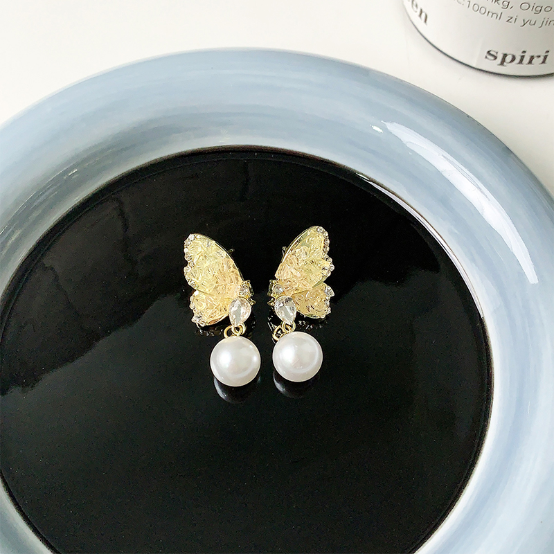 1 Pair Cute Simple Style Butterfly Plating Inlay Alloy Artificial Crystal Artificial Pearls Zircon Drop Earrings display picture 5