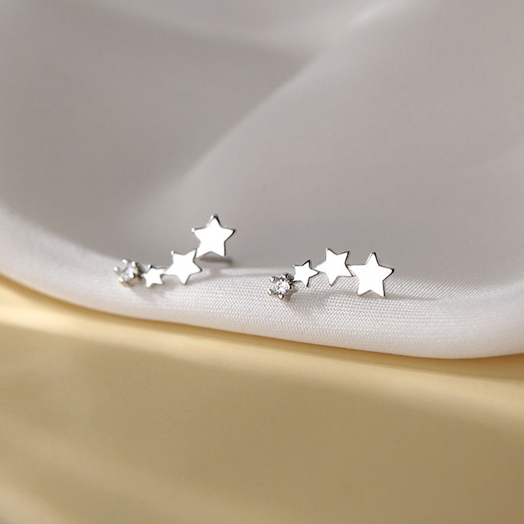 1 Pair Simple Style Shiny Star Solid Color Inlay Alloy Rhinestones Ear Studs display picture 1