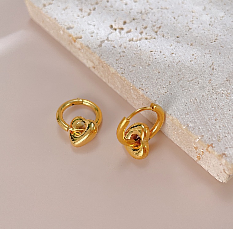 1 Pair Retro Star Heart Shape Plating Titanium Steel 18k Gold Plated Drop Earrings display picture 5