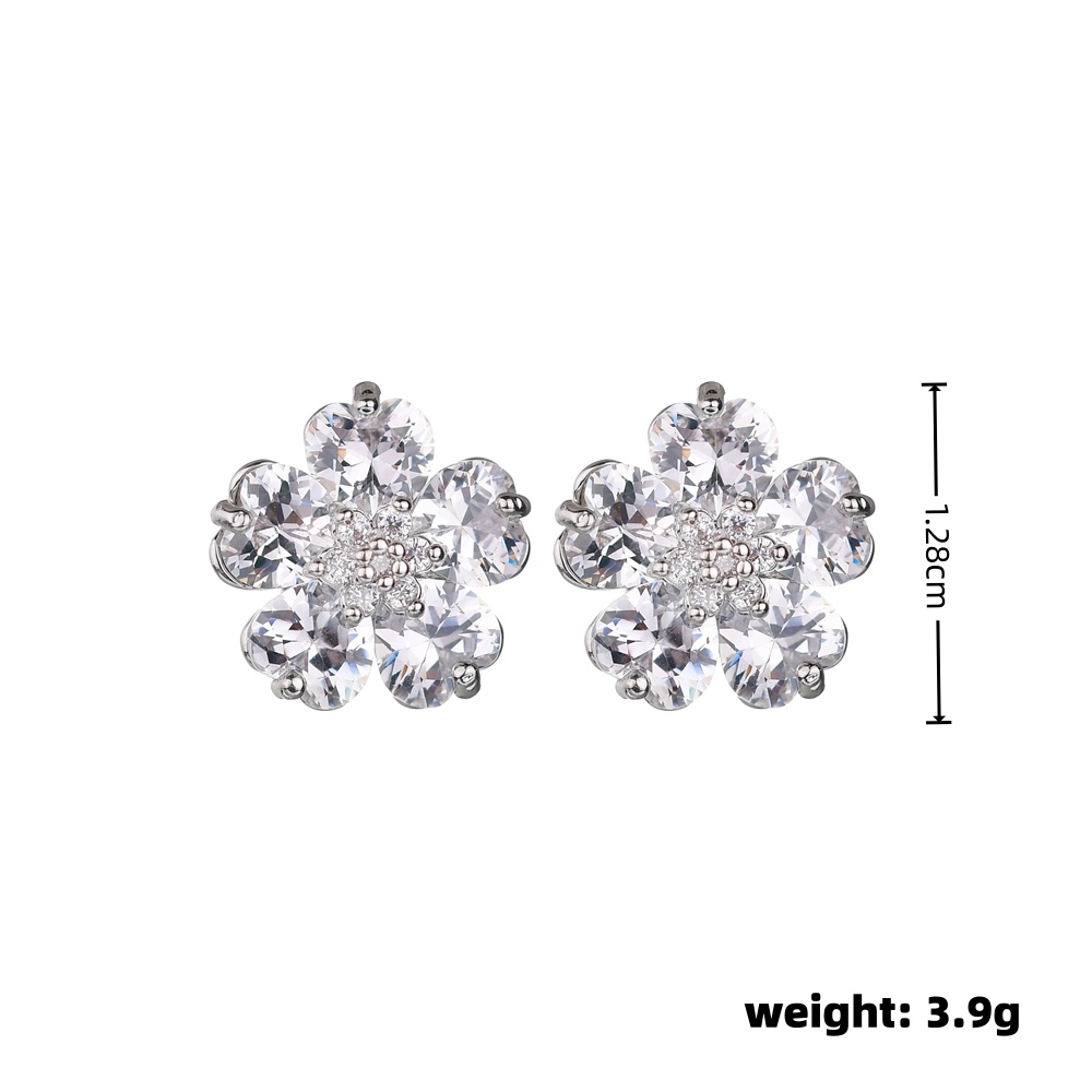 1 Pair Sweet Shiny Flower Plating Inlay Copper Alloy Crystal Zircon White Gold Plated Ear Studs display picture 5