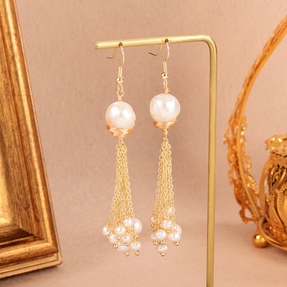1 Pair Elegant Shiny Geometric Tassel Tassel Plating Inlay Copper Pearl Zircon 18k Gold Plated Drop Earrings display picture 20