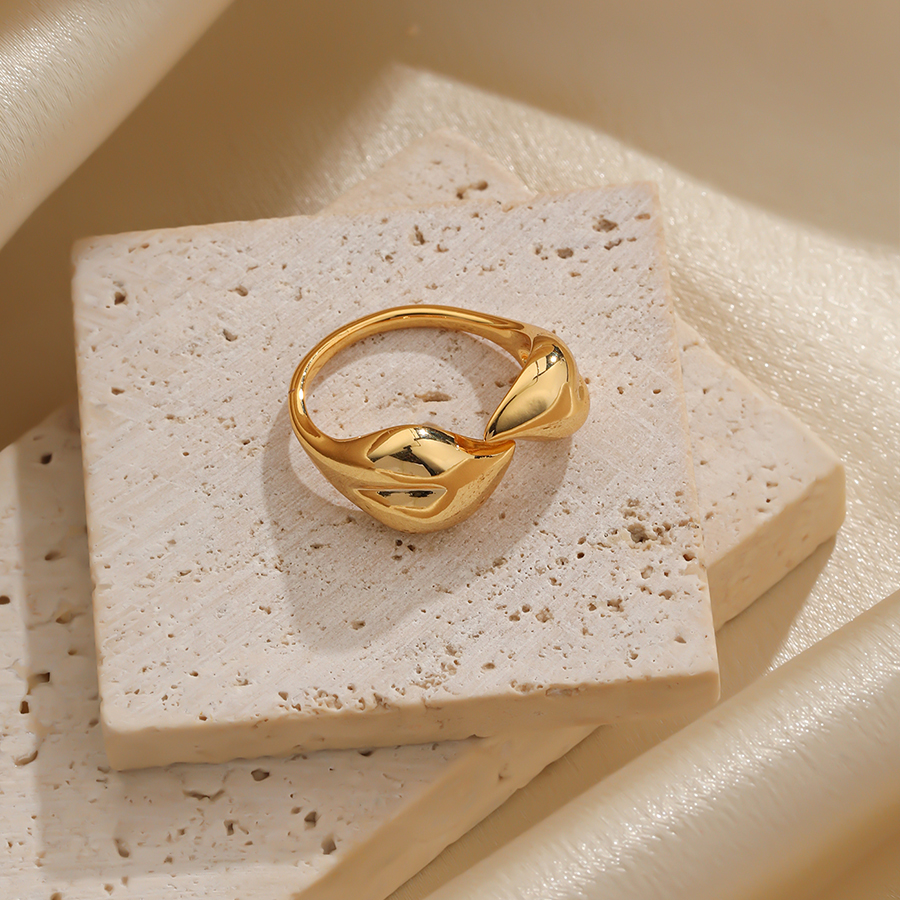 Romantisch Geometrisch Herzform Blume Kupfer Überzug 18 Karat Vergoldet Versilbert Offener Ring display picture 5