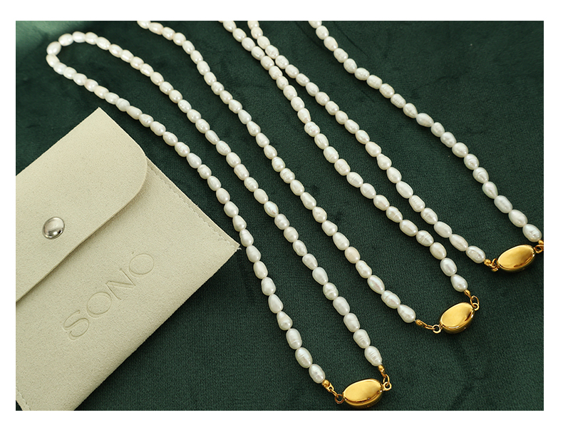 Elegant Formell Einfacher Stil Runden Süßwasserperle Titan Stahl Perlen Überzug 18 Karat Vergoldet Armbänder Halskette display picture 7