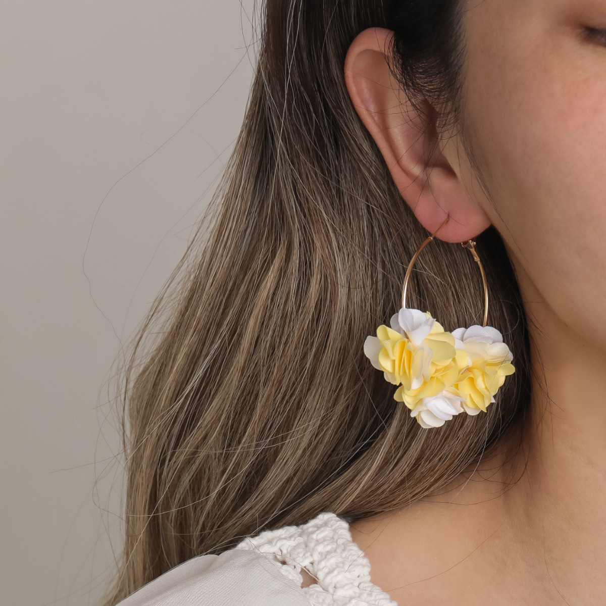 1 Pair Ig Style Flower Polyester Metal Earrings display picture 1