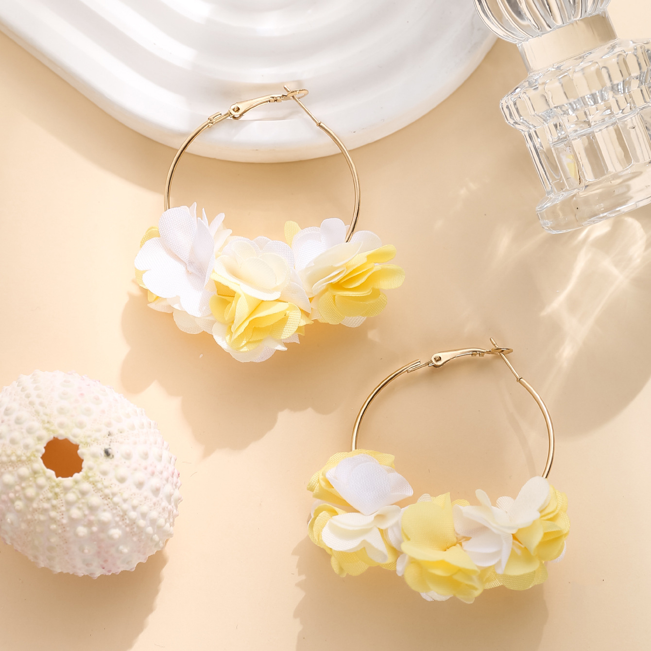 1 Pair Ig Style Flower Polyester Metal Earrings display picture 2