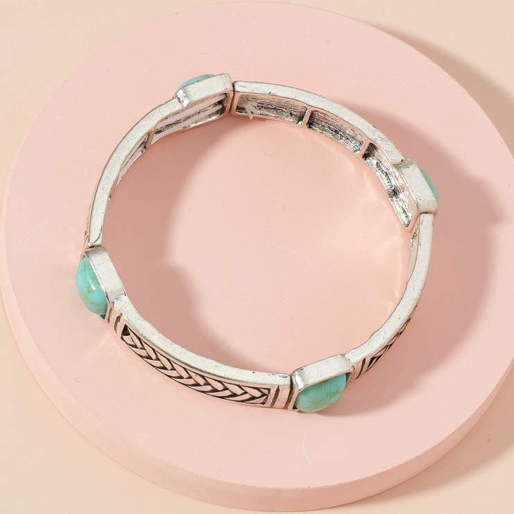 Retro Bohemian Square Alloy Plating Inlay Carving Turquoise Women's Bangle display picture 4