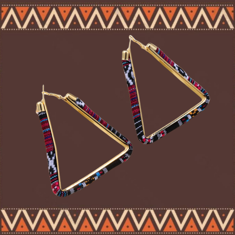 1 Pair Exaggerated Ethnic Style Triangle Geometric Plating Alloy Earrings display picture 1