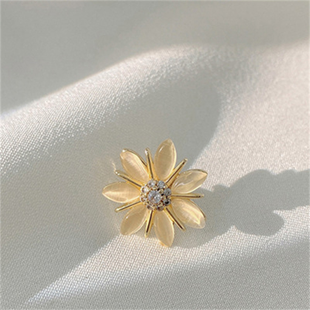 Elegant Simple Style Four Leaf Clover Flower Alloy Opal Women's Brooches display picture 5