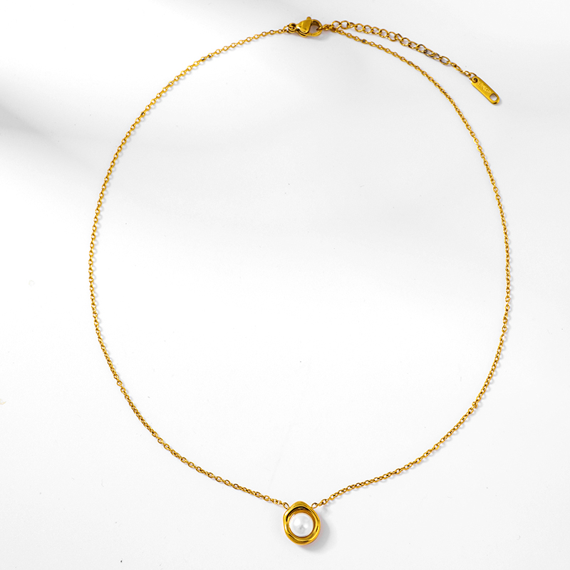 Edelstahl 304 Einfacher Stil Inlay Einfarbig Künstliche Perlen Halskette Mit Anhänger display picture 12