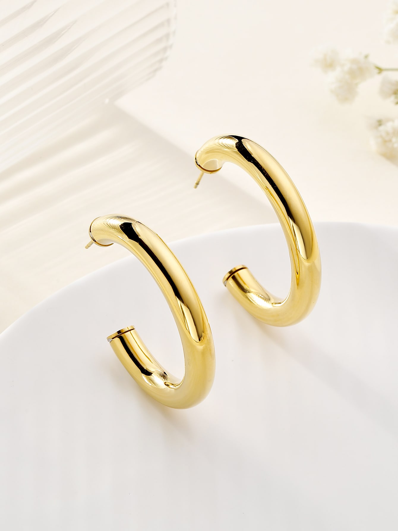 1 Pair Simple Style Geometric 304 Stainless Steel 14K Gold Plated Ear Studs display picture 1