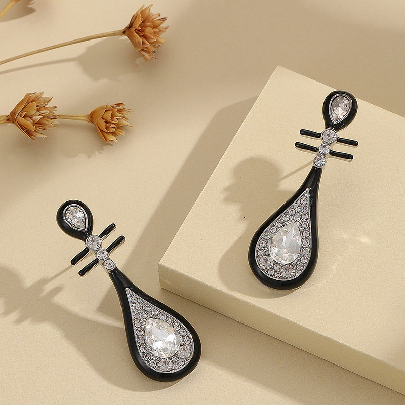1 Pair Chinoiserie Retro Musical Instrument Plating Inlay Alloy Rhinestones Drop Earrings display picture 2