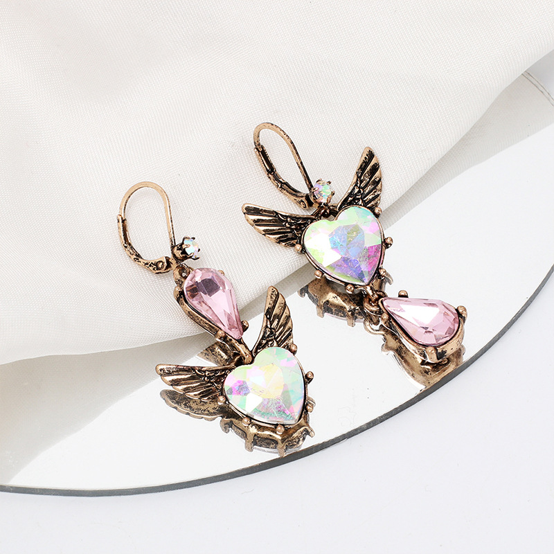 1 Pair Retro Heart Shape Wings Plating Inlay Alloy Rhinestones Earrings display picture 3