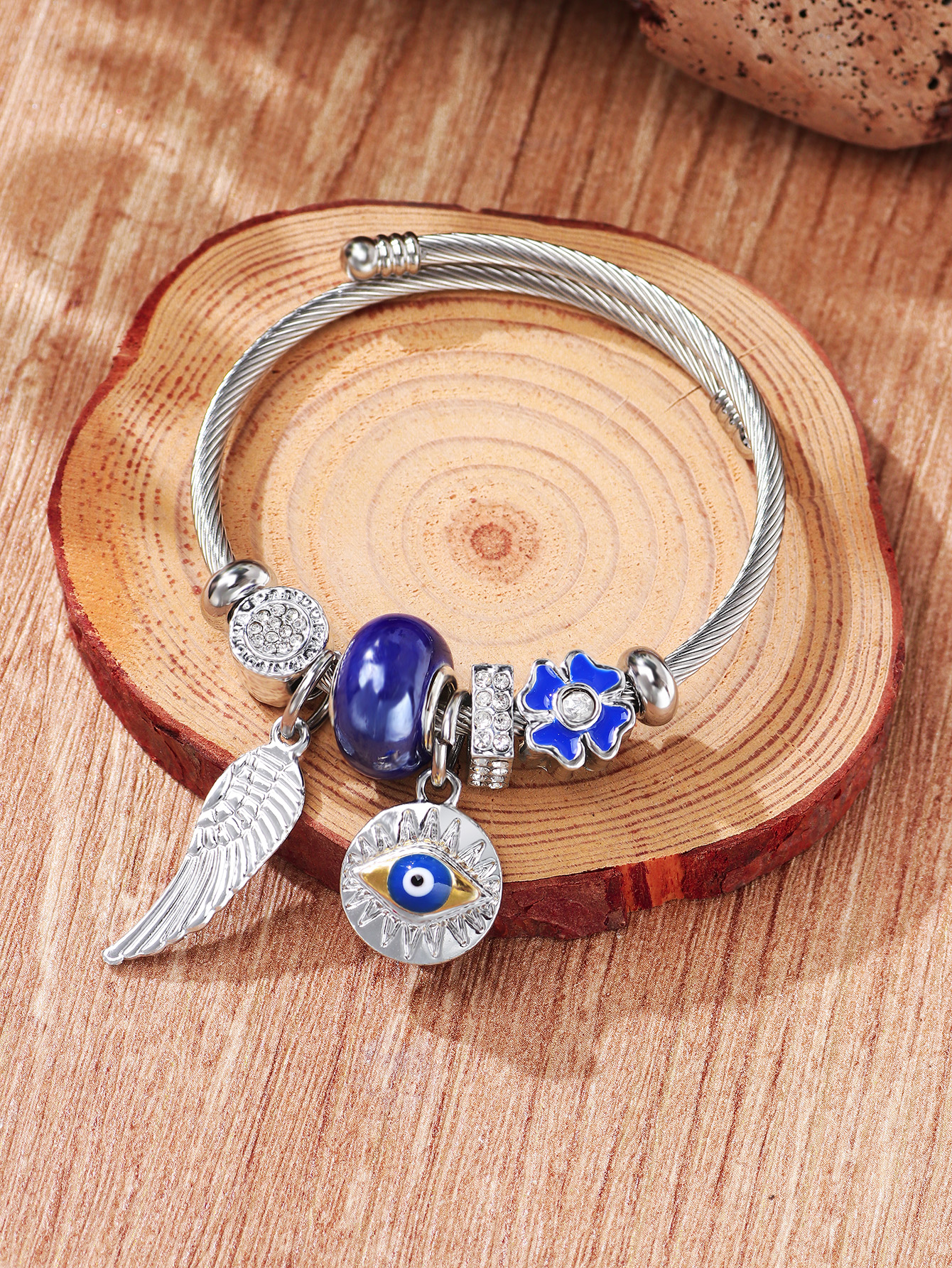 Fashion Devil's Eye Wings Alloy Plating Inlay Rhinestones Silver Plated Unisex Bangle display picture 2