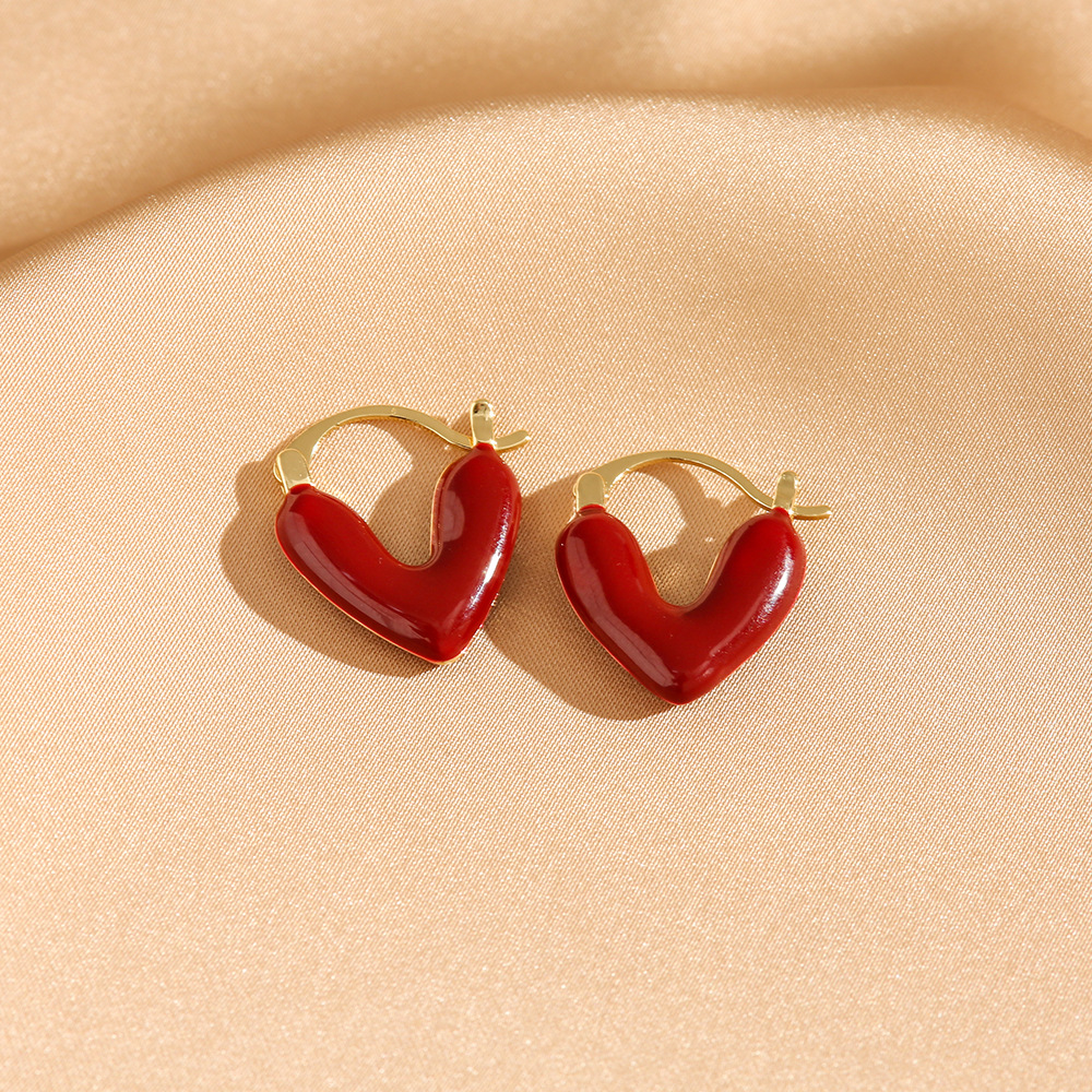 1 Pair Elegant Retro Heart Shape Enamel Plating Copper Resin 18K Gold Plated Earrings display picture 6