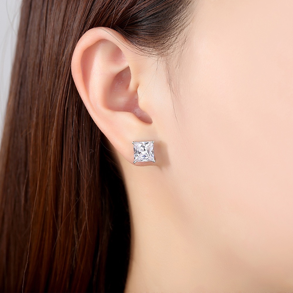 Copper Gold Plated Elegant French Style Square Inlay Zircon Ear Studs display picture 2