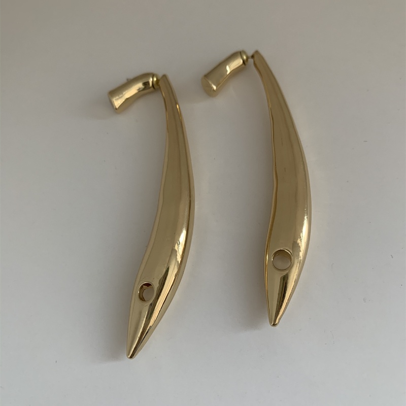 1 Pair Exaggerated French Style Solid Color Plating Alloy Gold Plated Silver Plated Drop Earrings display picture 6